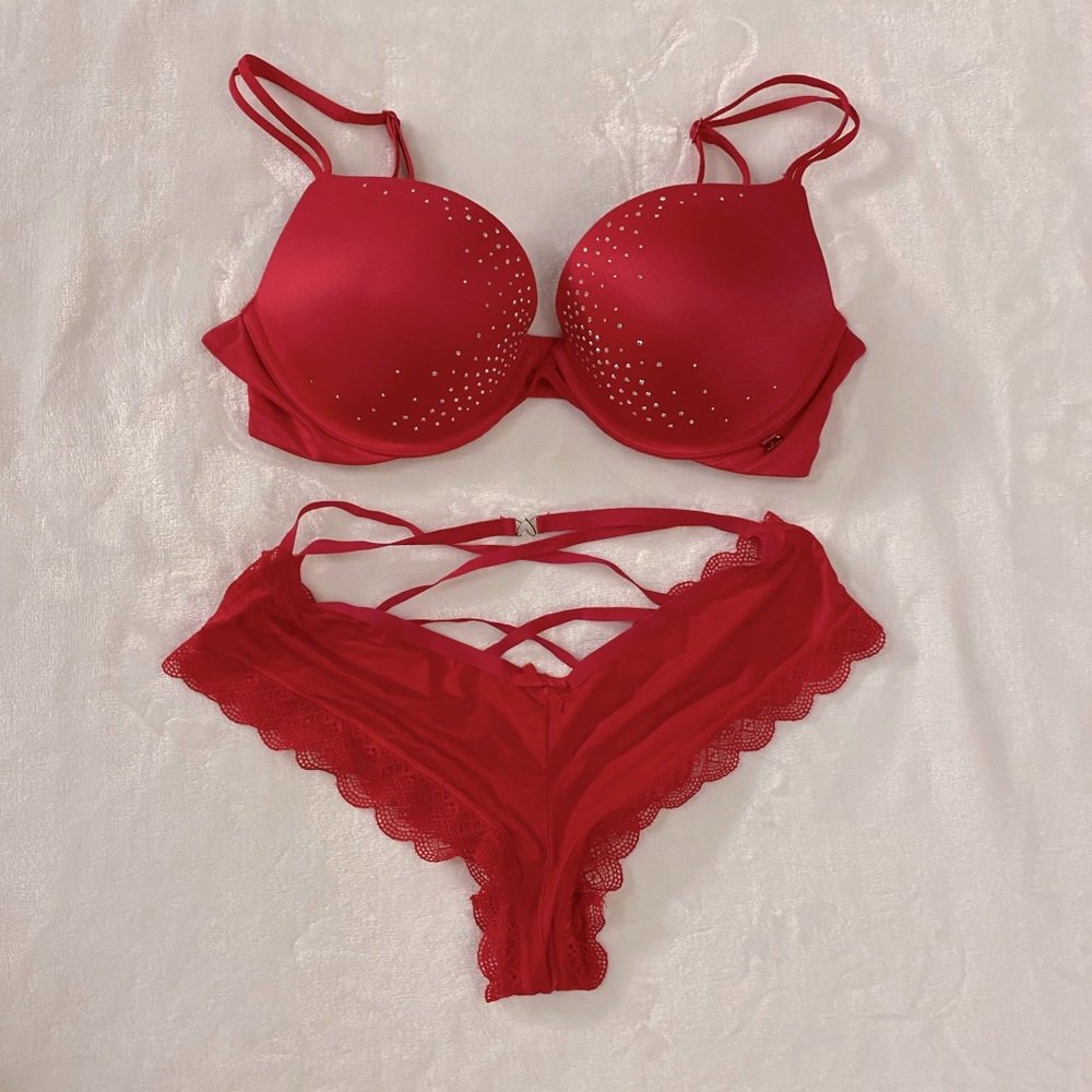 VS 2 piece lingerie set